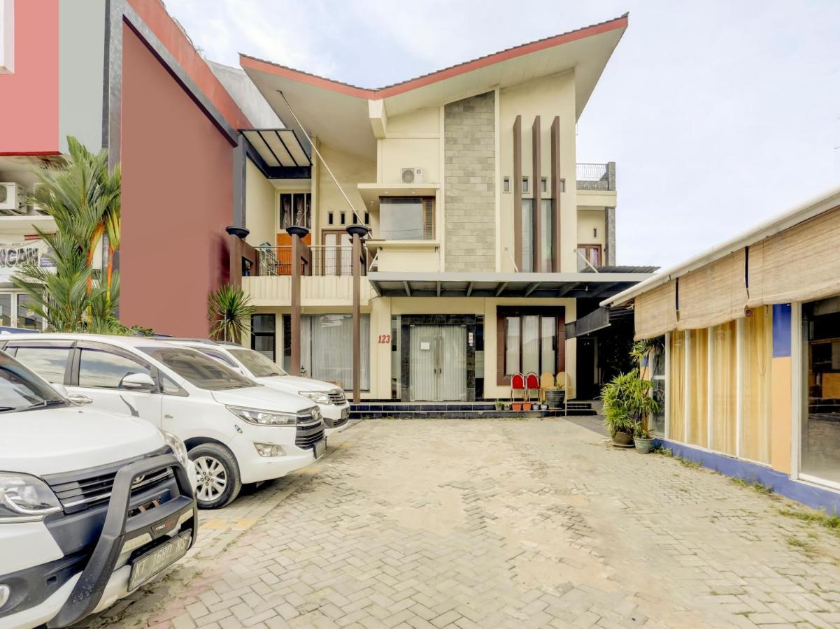 ساماريندا Oyo 3884 Dixie Syariah Guest House المظهر الخارجي الصورة